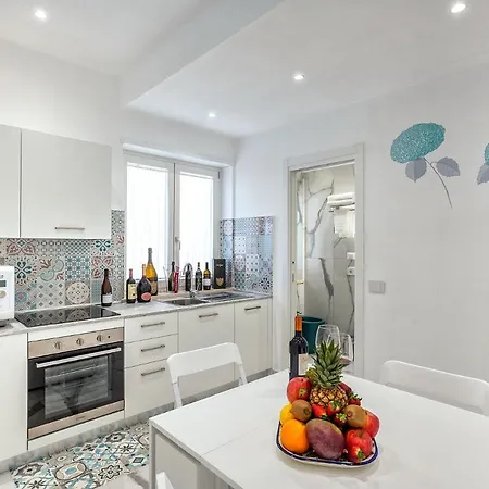 לינה וארוחת בוקר Maison Marienne סורנטו