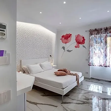 Maison Marienne לינה וארוחת בוקר 4*