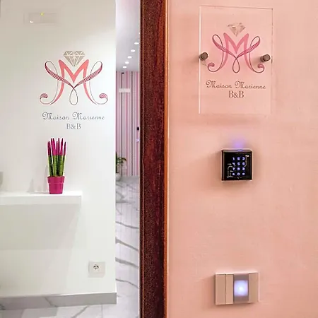 לינה וארוחת בוקר Maison Marienne סורנטו