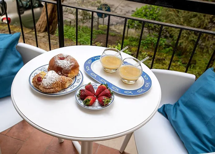 Maison Marienne Bed & Breakfast 4*