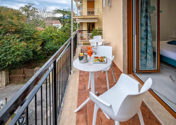 Maison Marienne Bed & Breakfast